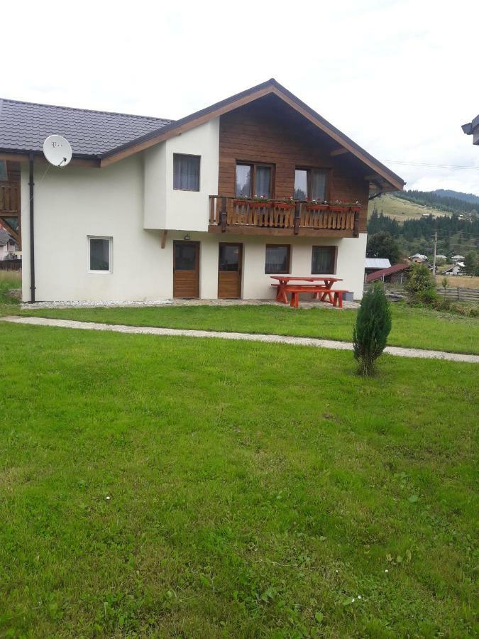 Готель Casa Maria Ватра-Дорней Екстер'єр фото